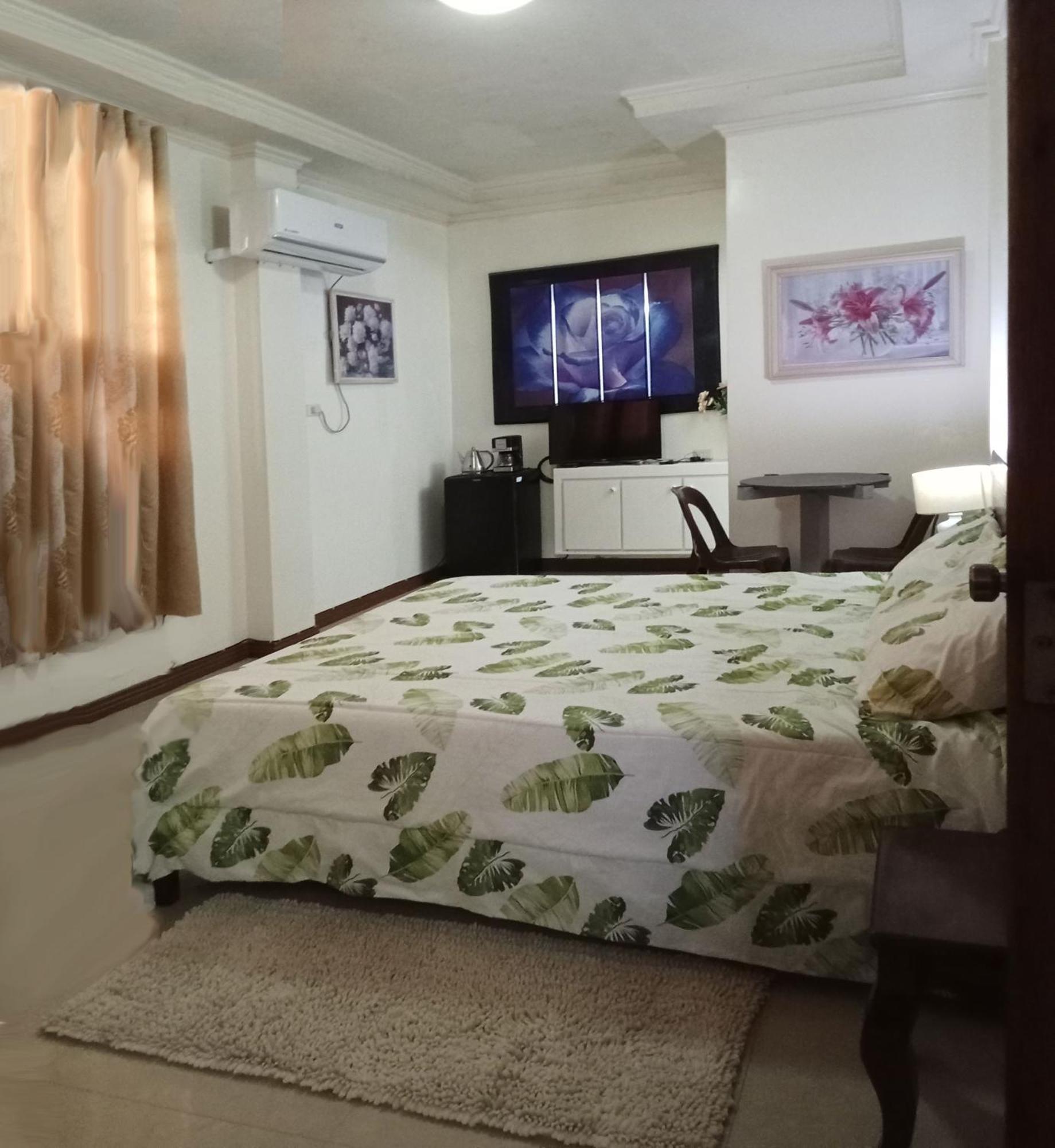 Leizel'S Bed & Breakfast Palompon Exterior foto